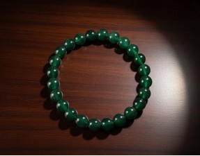 Green Jade Bead Bracelet